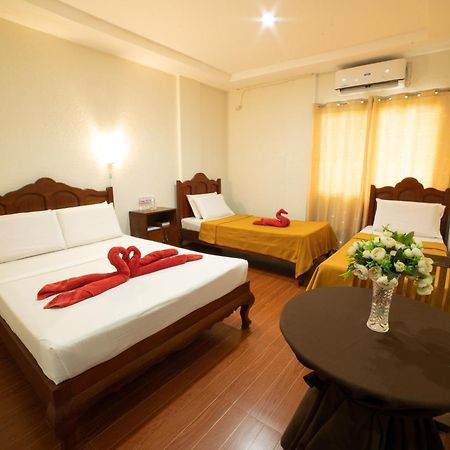 Casanas Suites Puerto Princesa Dış mekan fotoğraf
