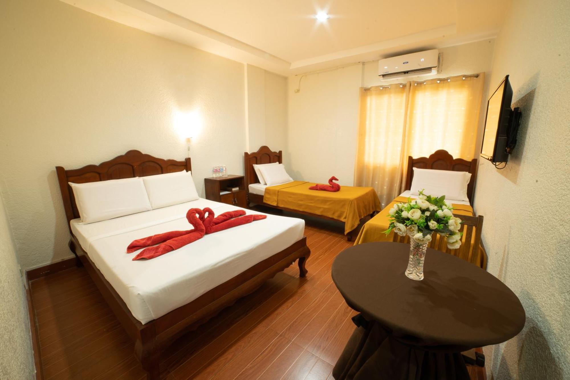 Casanas Suites Puerto Princesa Dış mekan fotoğraf