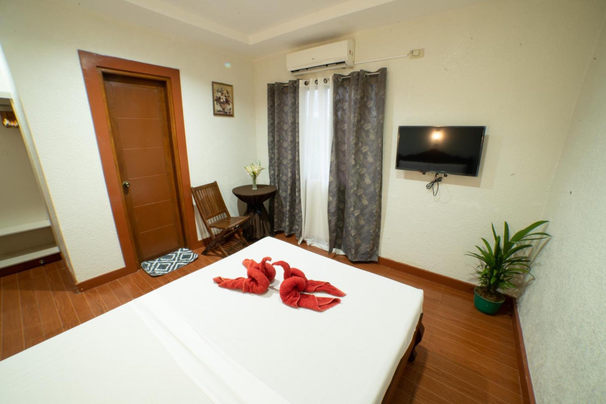 Casanas Suites Puerto Princesa Dış mekan fotoğraf