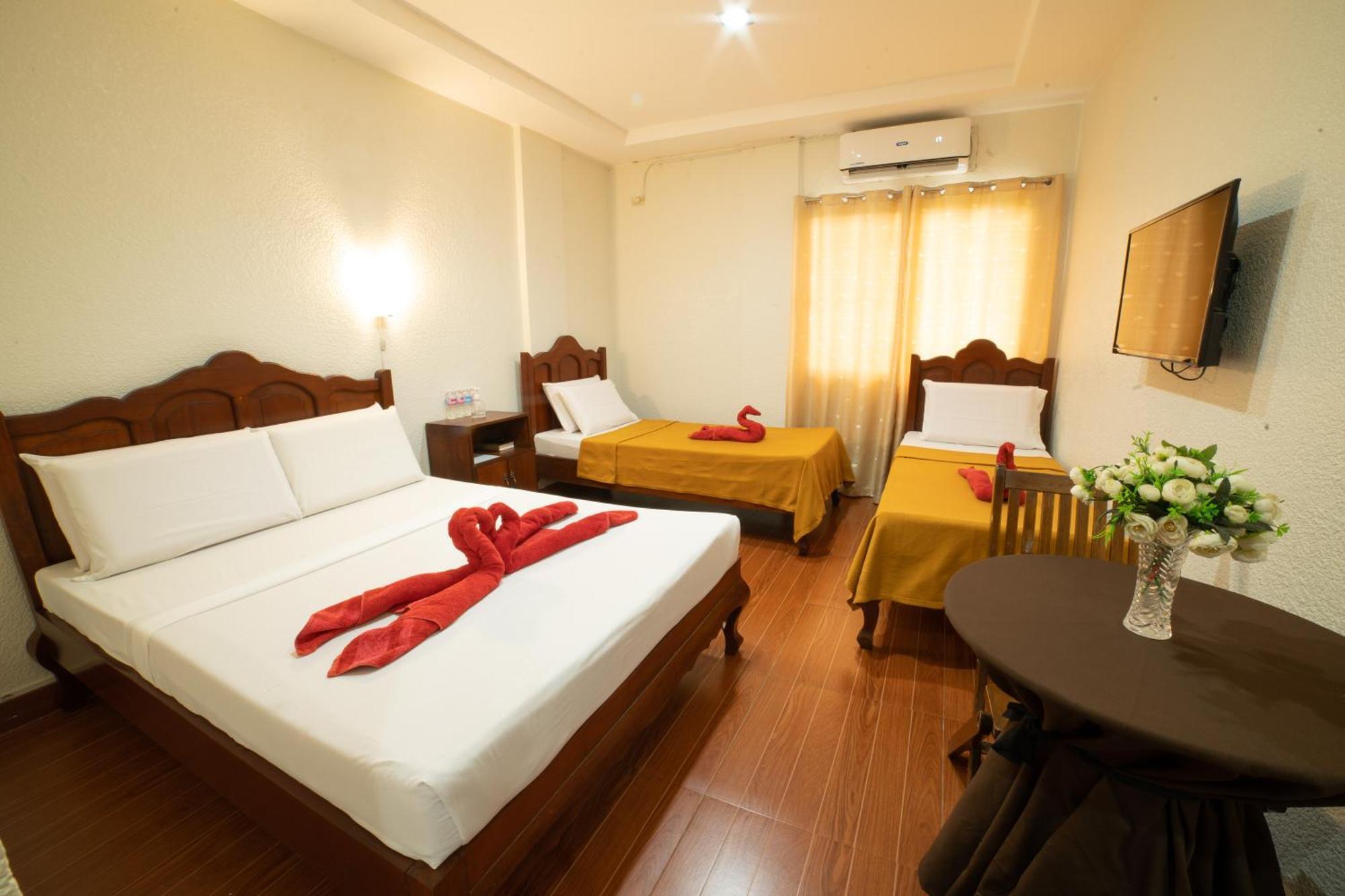 Casanas Suites Puerto Princesa Dış mekan fotoğraf