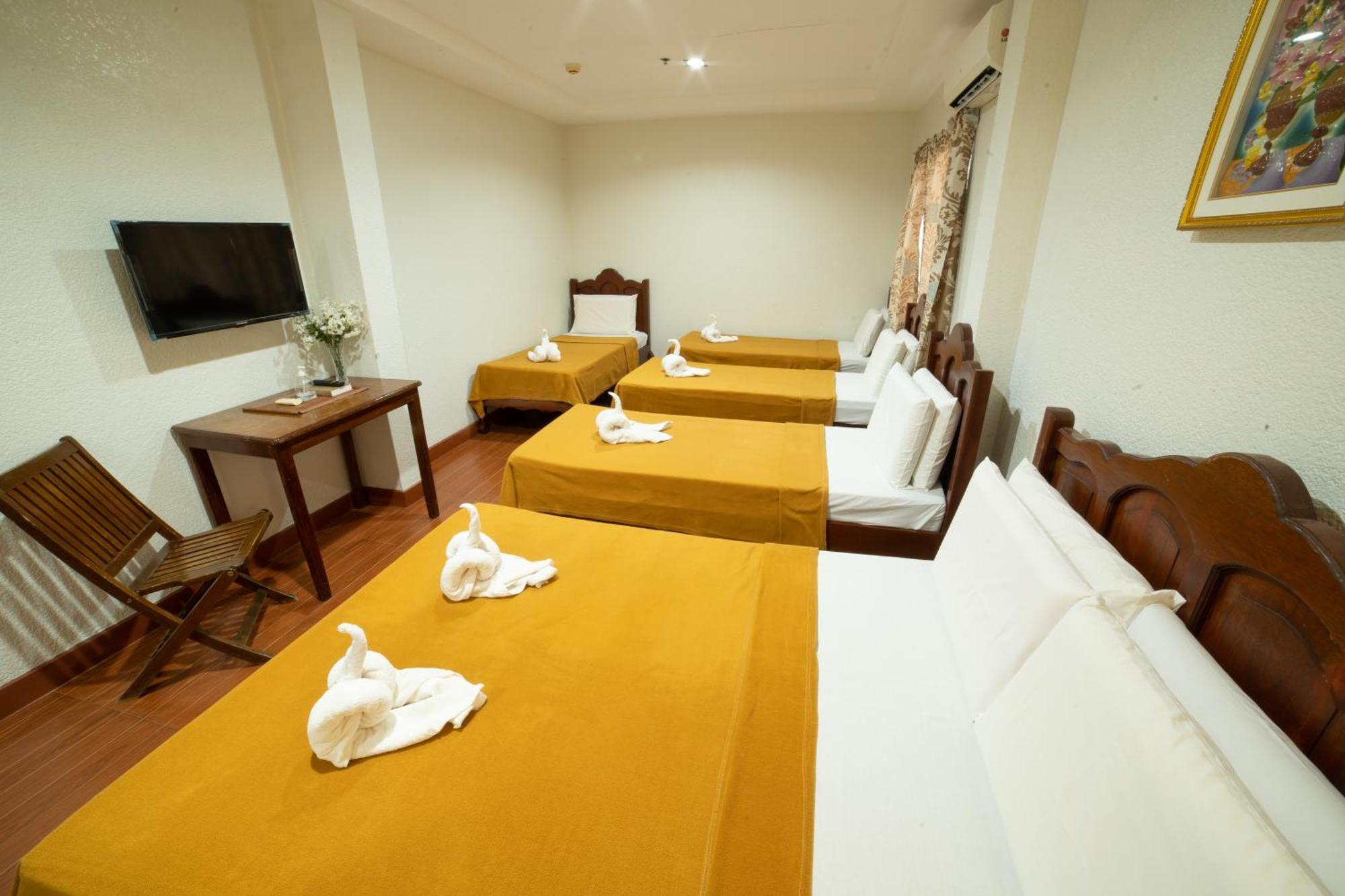 Casanas Suites Puerto Princesa Dış mekan fotoğraf