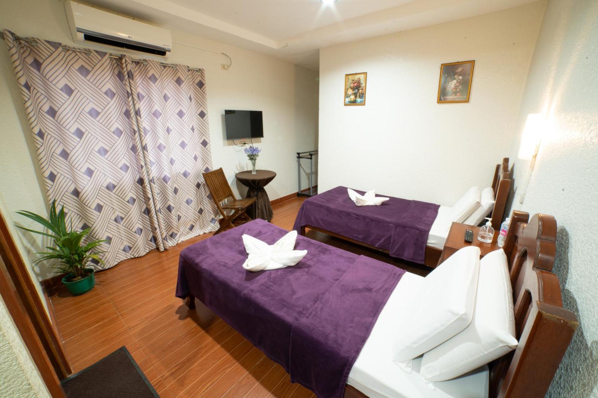 Casanas Suites Puerto Princesa Dış mekan fotoğraf