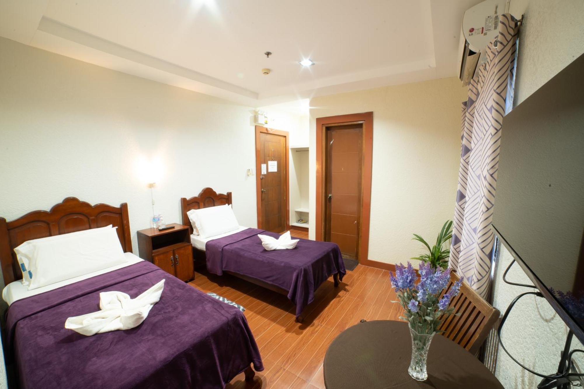 Casanas Suites Puerto Princesa Dış mekan fotoğraf