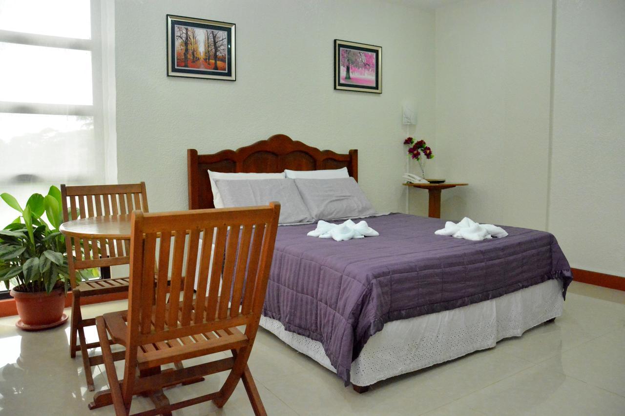 Casanas Suites Puerto Princesa Dış mekan fotoğraf